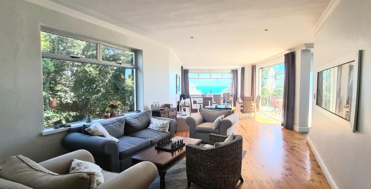 Finchley Guesthouse In Camps Bay Cidade Do Cabo Exterior foto