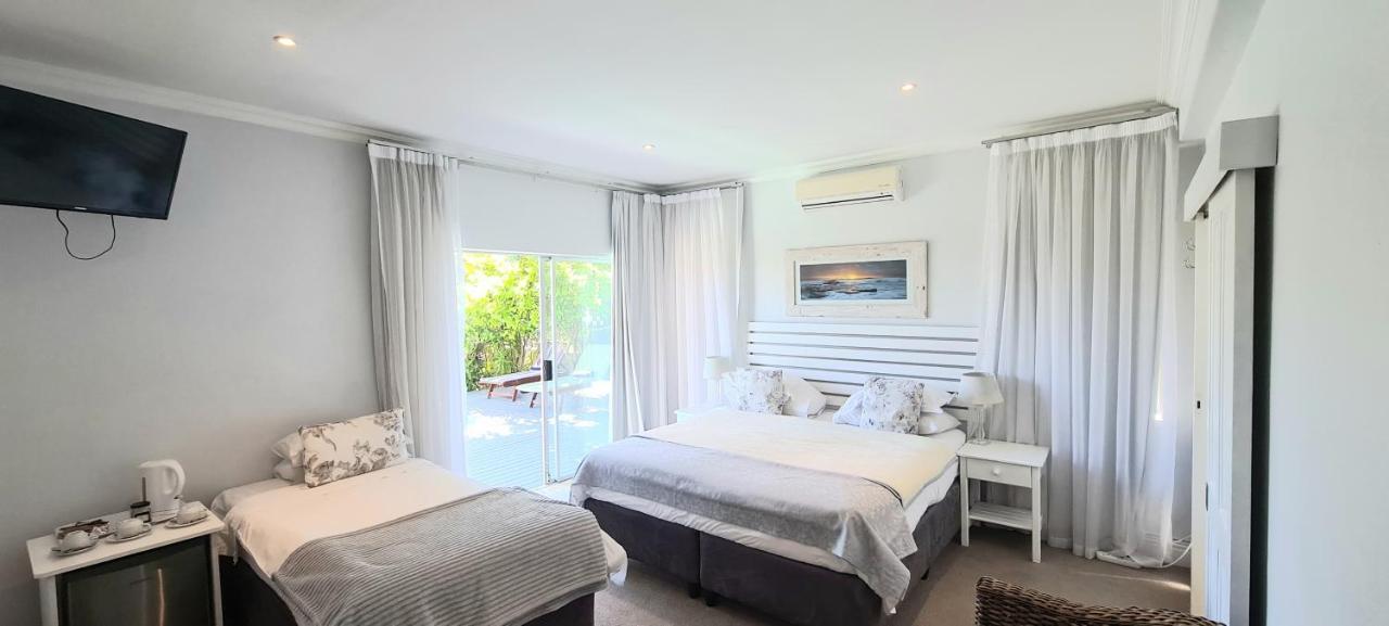 Finchley Guesthouse In Camps Bay Cidade Do Cabo Exterior foto