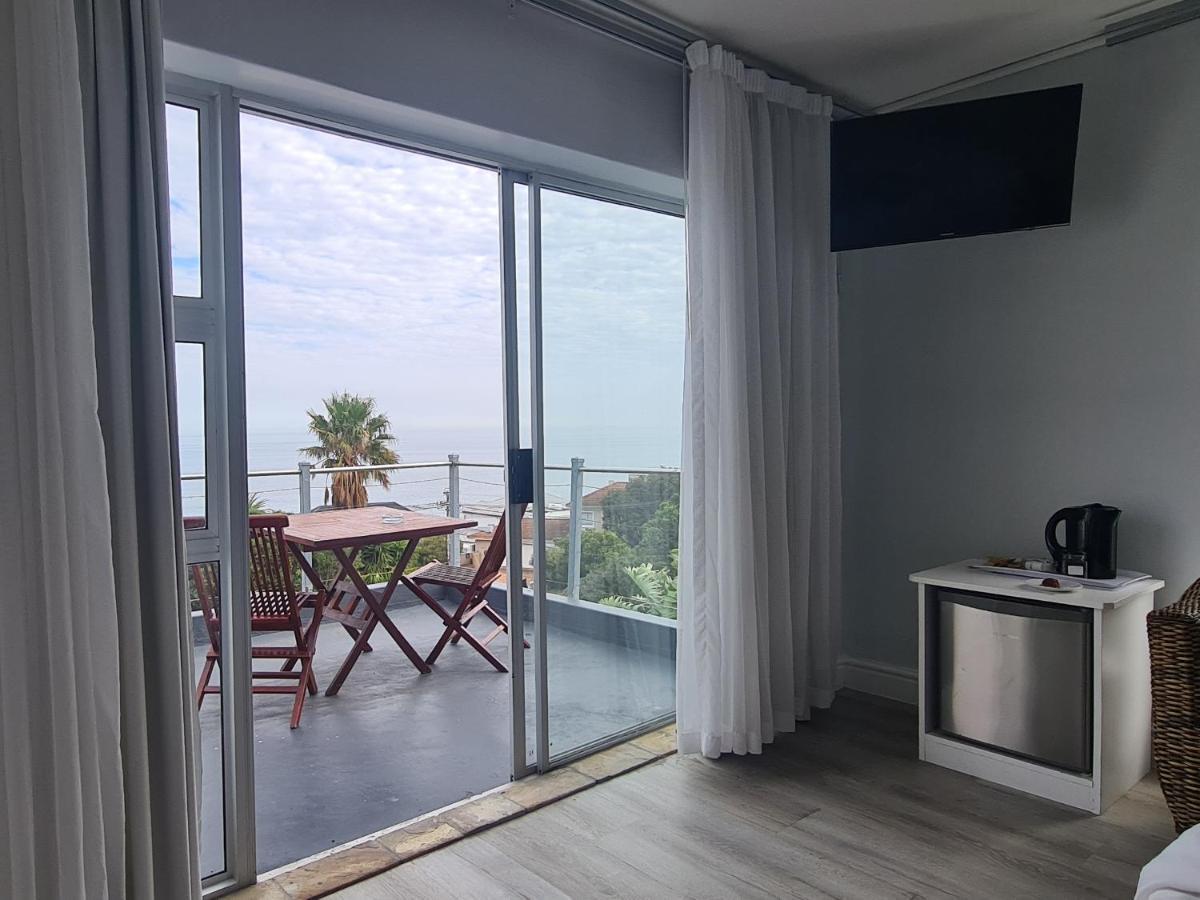 Finchley Guesthouse In Camps Bay Cidade Do Cabo Exterior foto