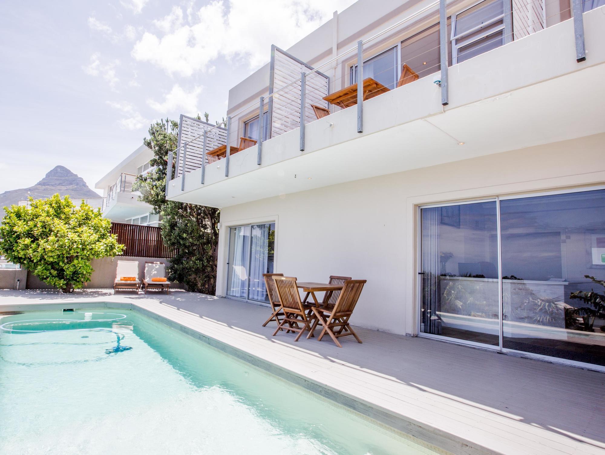 Finchley Guesthouse In Camps Bay Cidade Do Cabo Exterior foto
